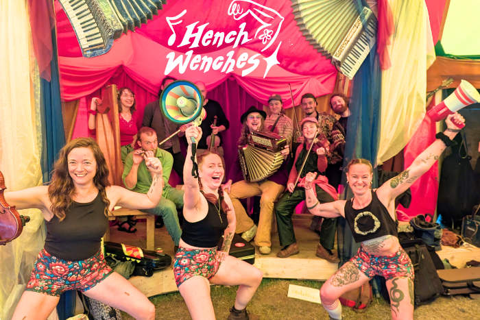 Hench Wench Silent  Ceilidh Band