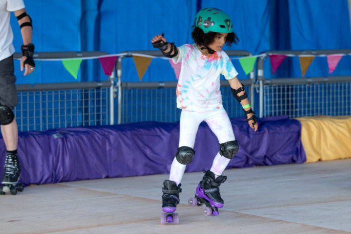 Wheels & Feet Roller Skating Disco Open Session  (12's & Under)